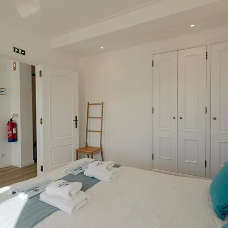 110 - Casa Gigi Feriehus Ferrel (Leiria)