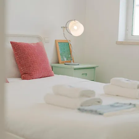 Feriehus 110 - Casa Gigi Ferrel (Leiria)